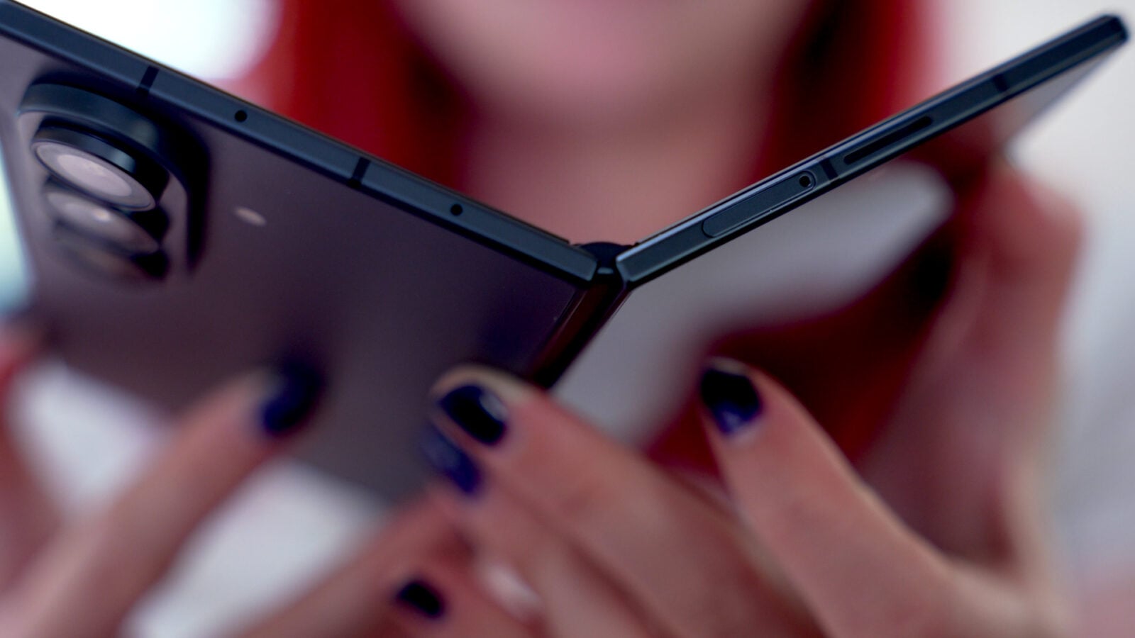 Samsung'un yeni katlanır ekranlarını koruyacak gizli silahı