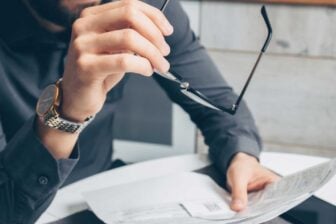 Homme Facture Documents