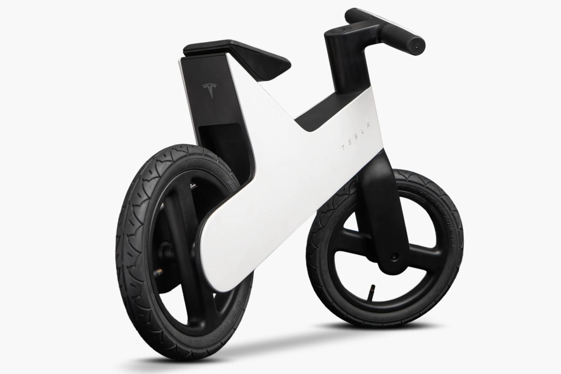 Tesla Balance Bike (2)