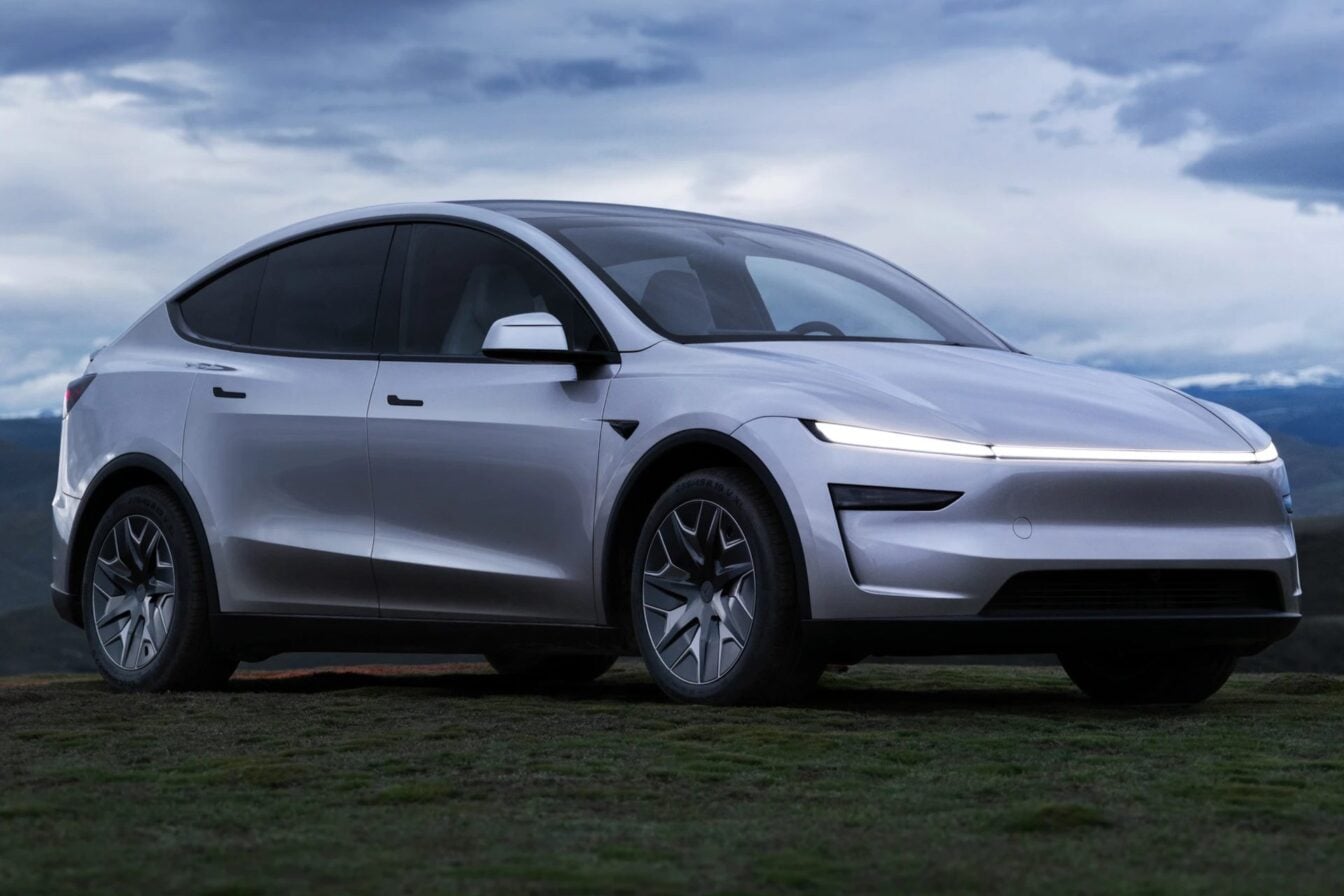 Tesla crée la surprise : voici le Model Y rallongé pour les familles nombreuses