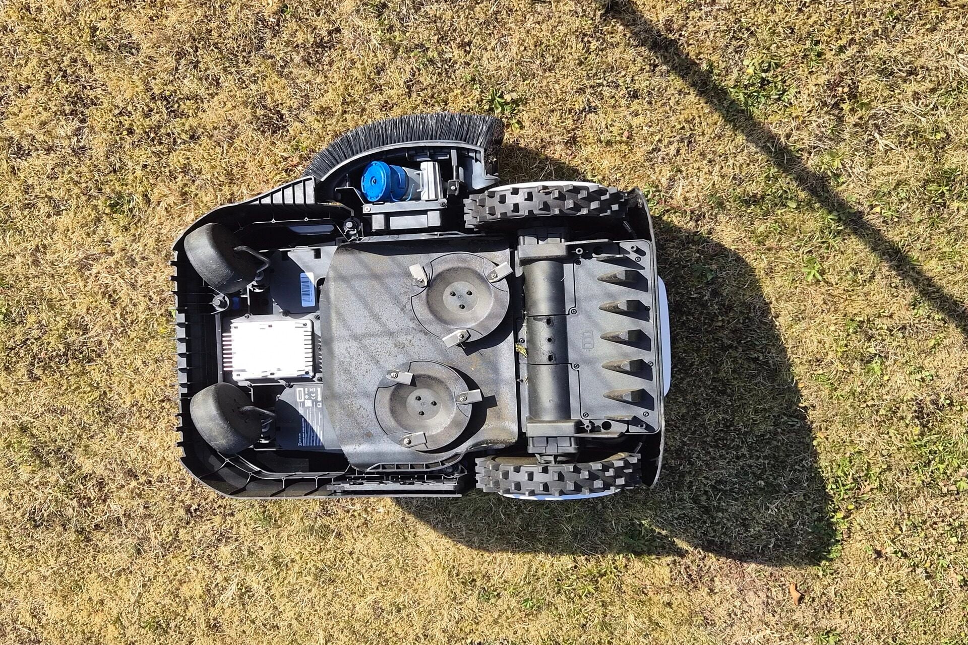 Test Ecovacs Goat A1600 LiDAR Pro rotofil bordures motricité