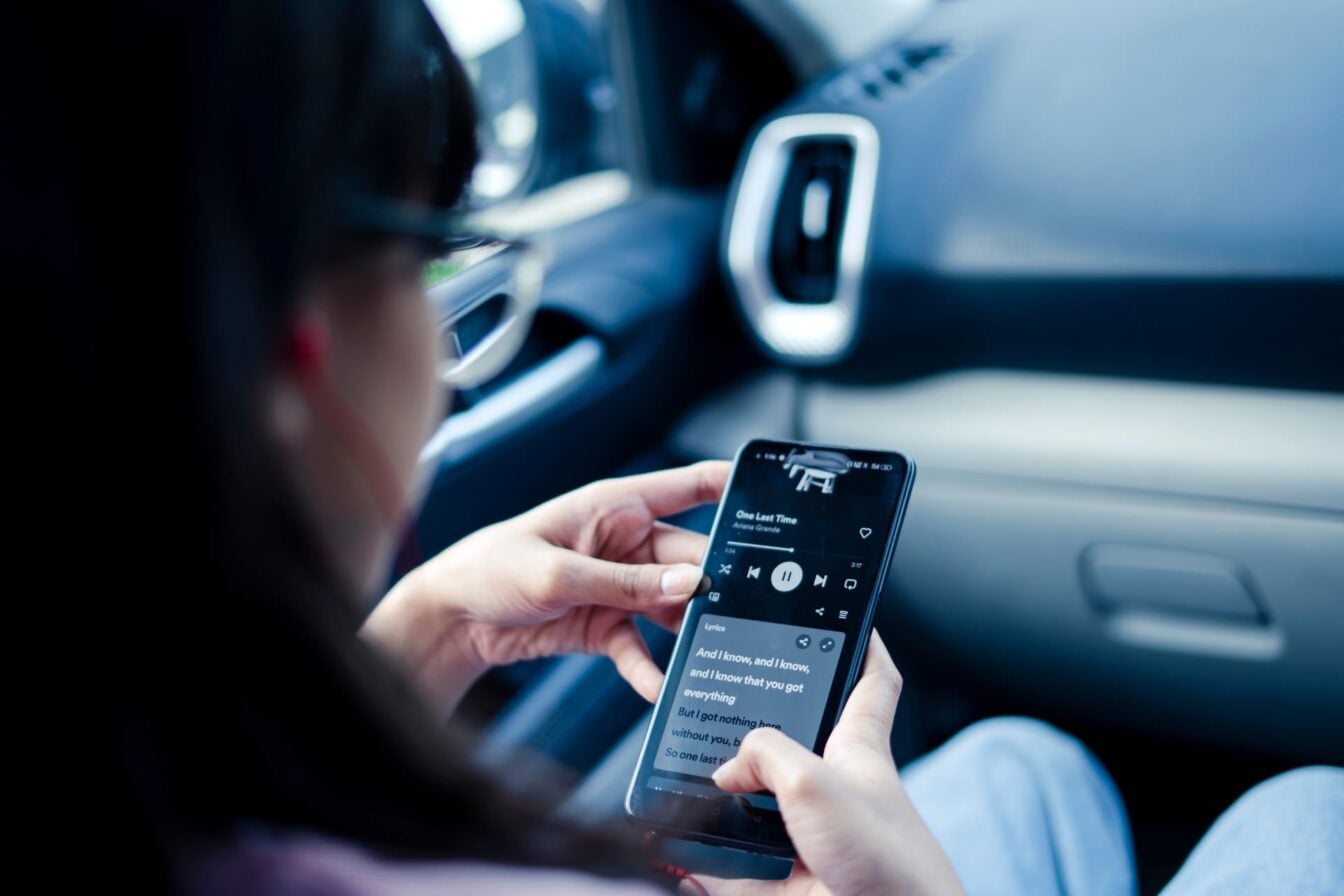 Google copie une des meilleures idées d’Apple pour la santé en voiture