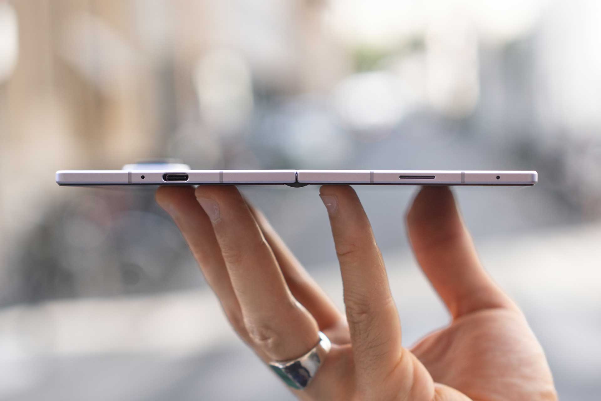Samsung Galaxy Z Fold 8 Finesse