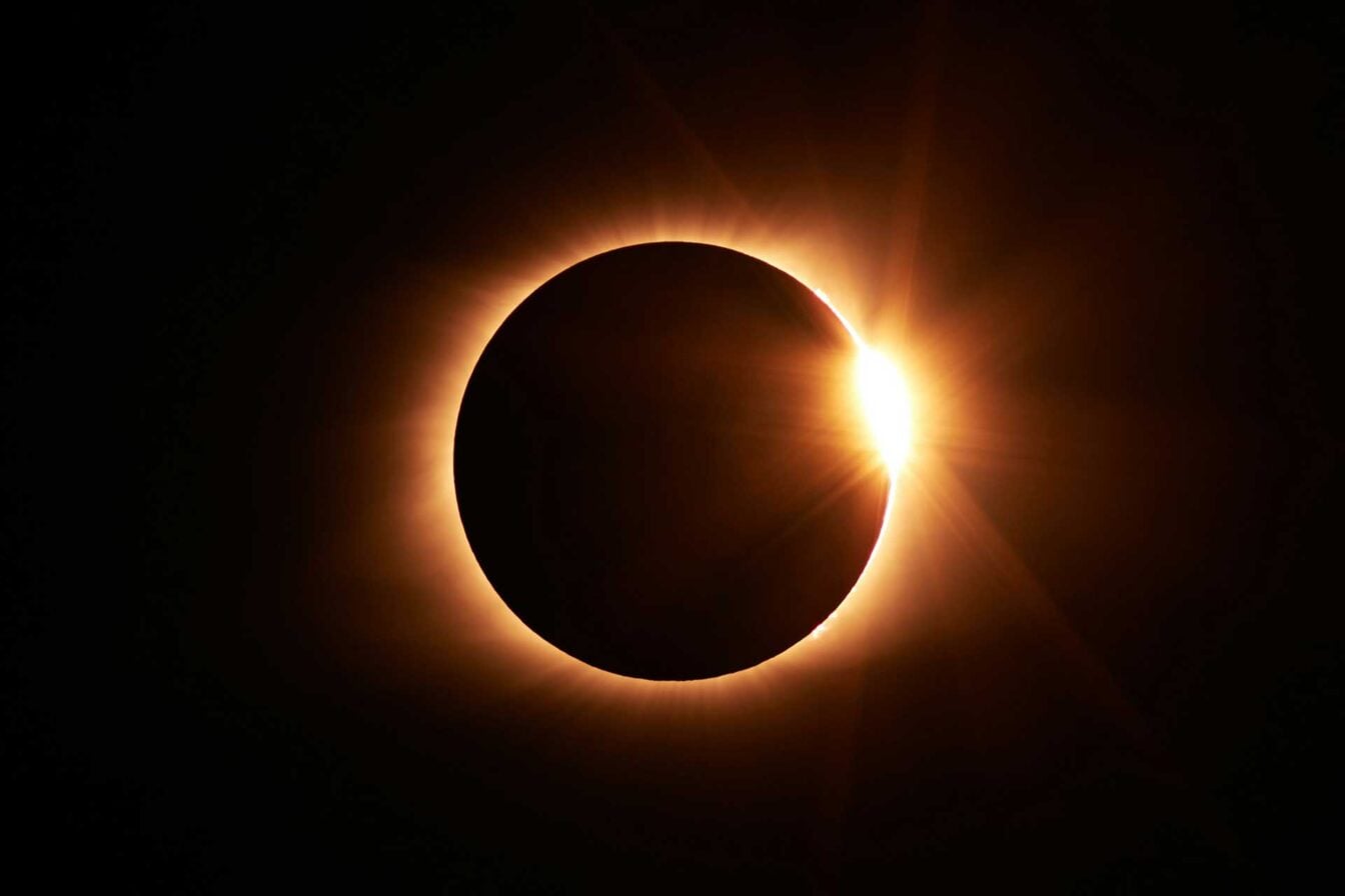 Comment photographier l’éclipse du 12 août avec son smartphone : les astuces et les pièges à éviter
