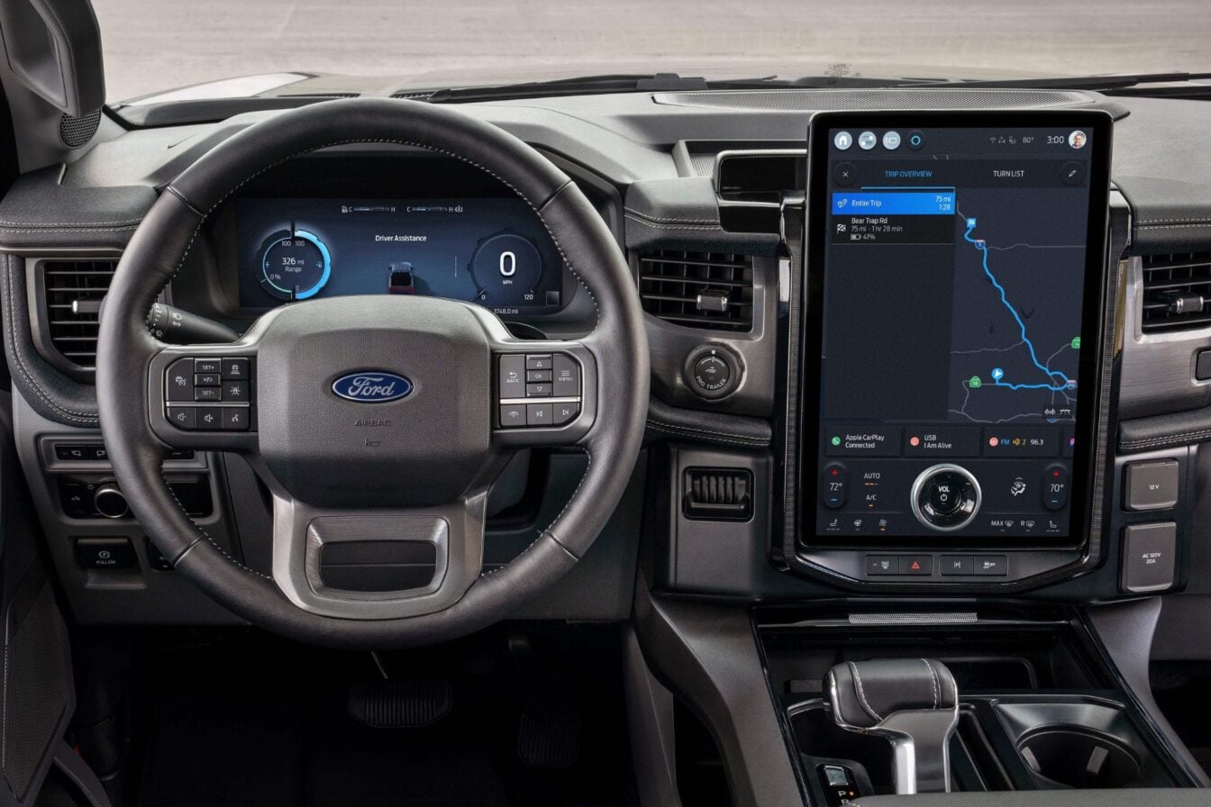 Ne cherchez plus sur Google : Ford ajoute une IA survoltée pour tout contrôler dans votre voiture