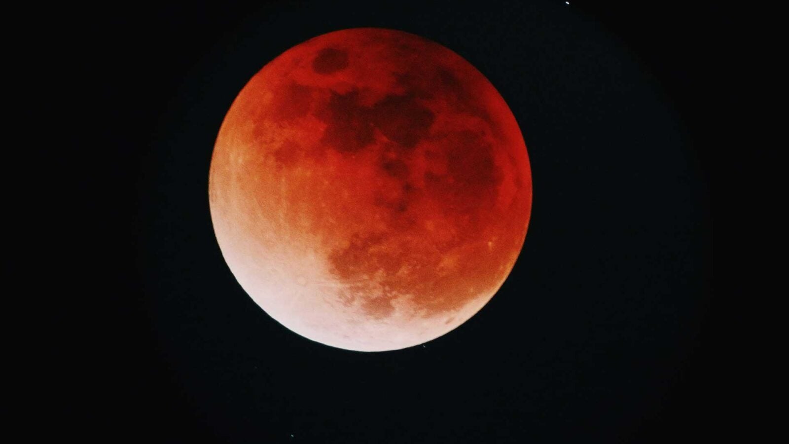 Une clipse Lunaire Spectaculaire Attendue Cette Semaine La Plus Belle une-clipse-lunaire-spectaculaire-attendue-cette-semaine-la-plus-belle
