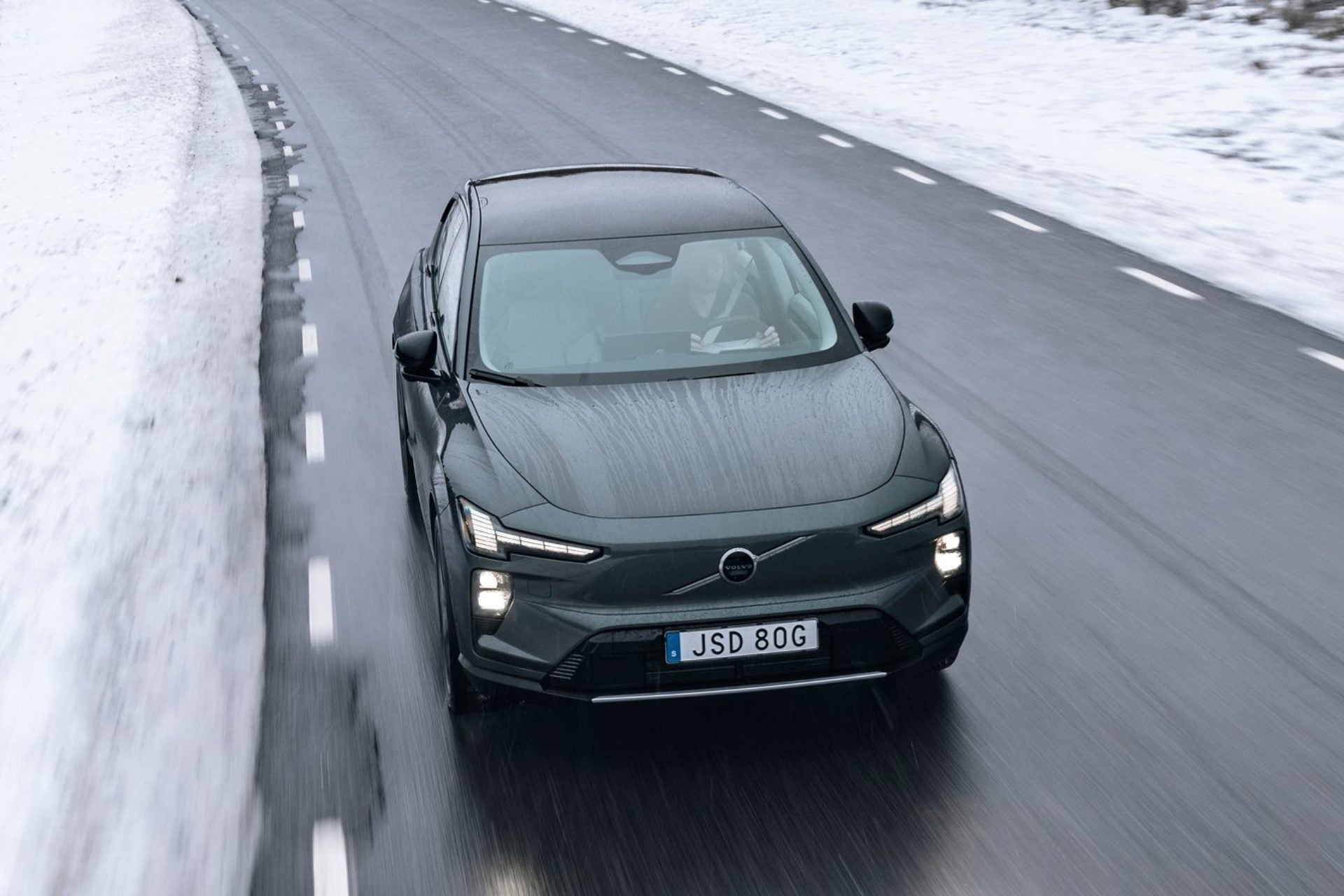 Volvo Ex60 (2)
