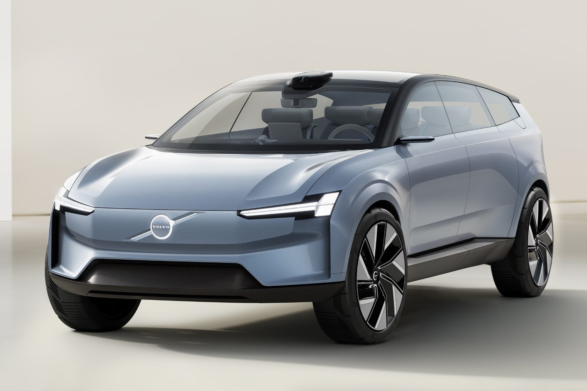 Volvo Recharge Concept