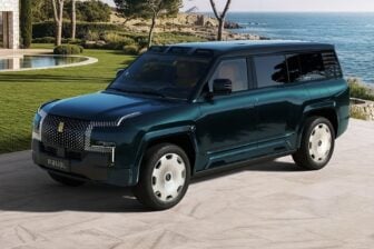 Yangwang U8l Premium Edition (1)