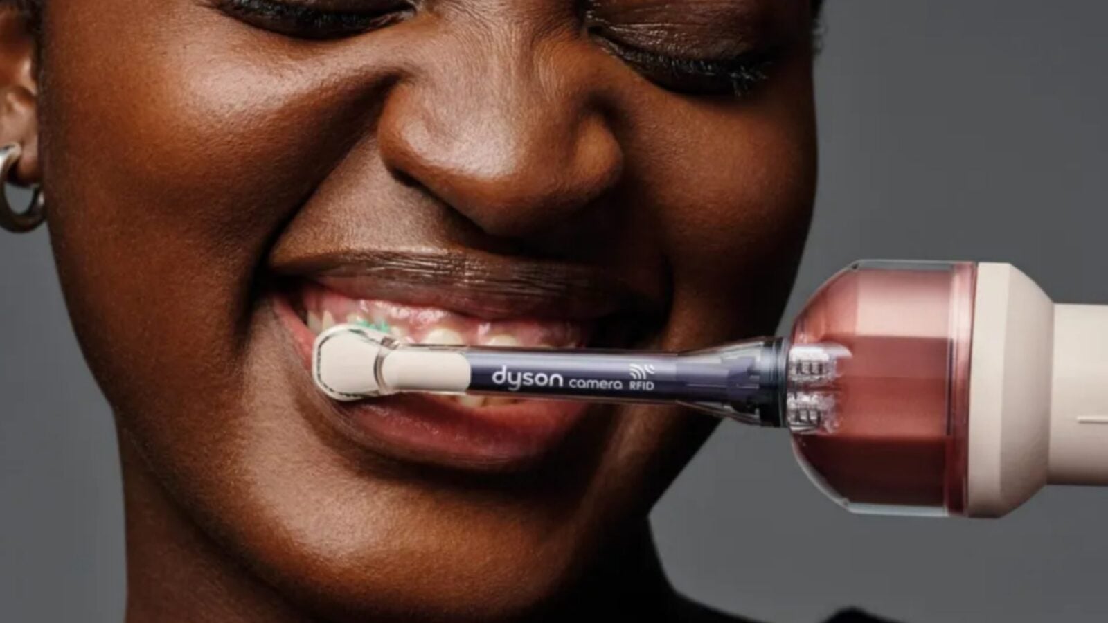 dyson brosse a dent