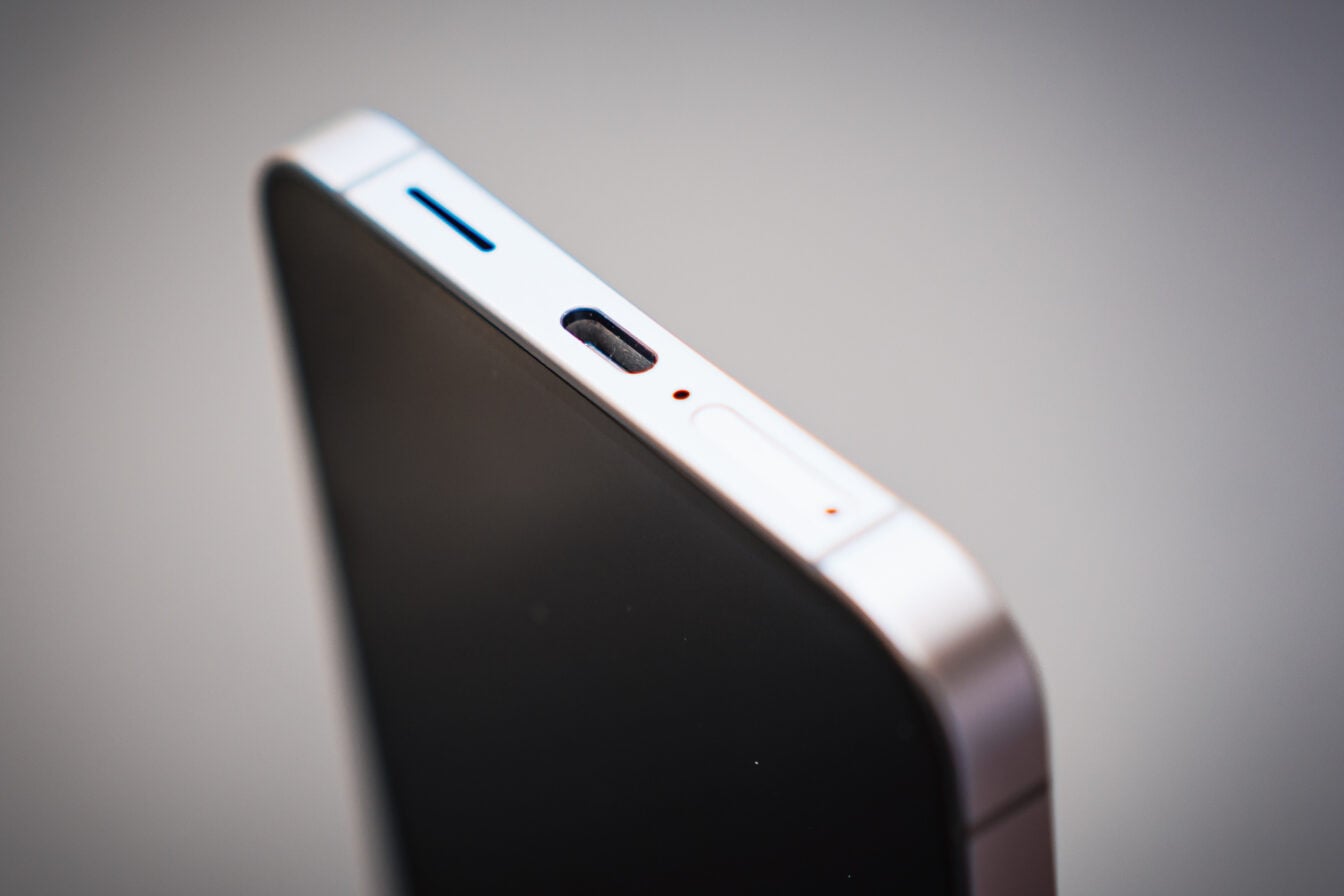 Galaxy S27 Ultra : Samsung aurait une batterie de folie dans les cartons