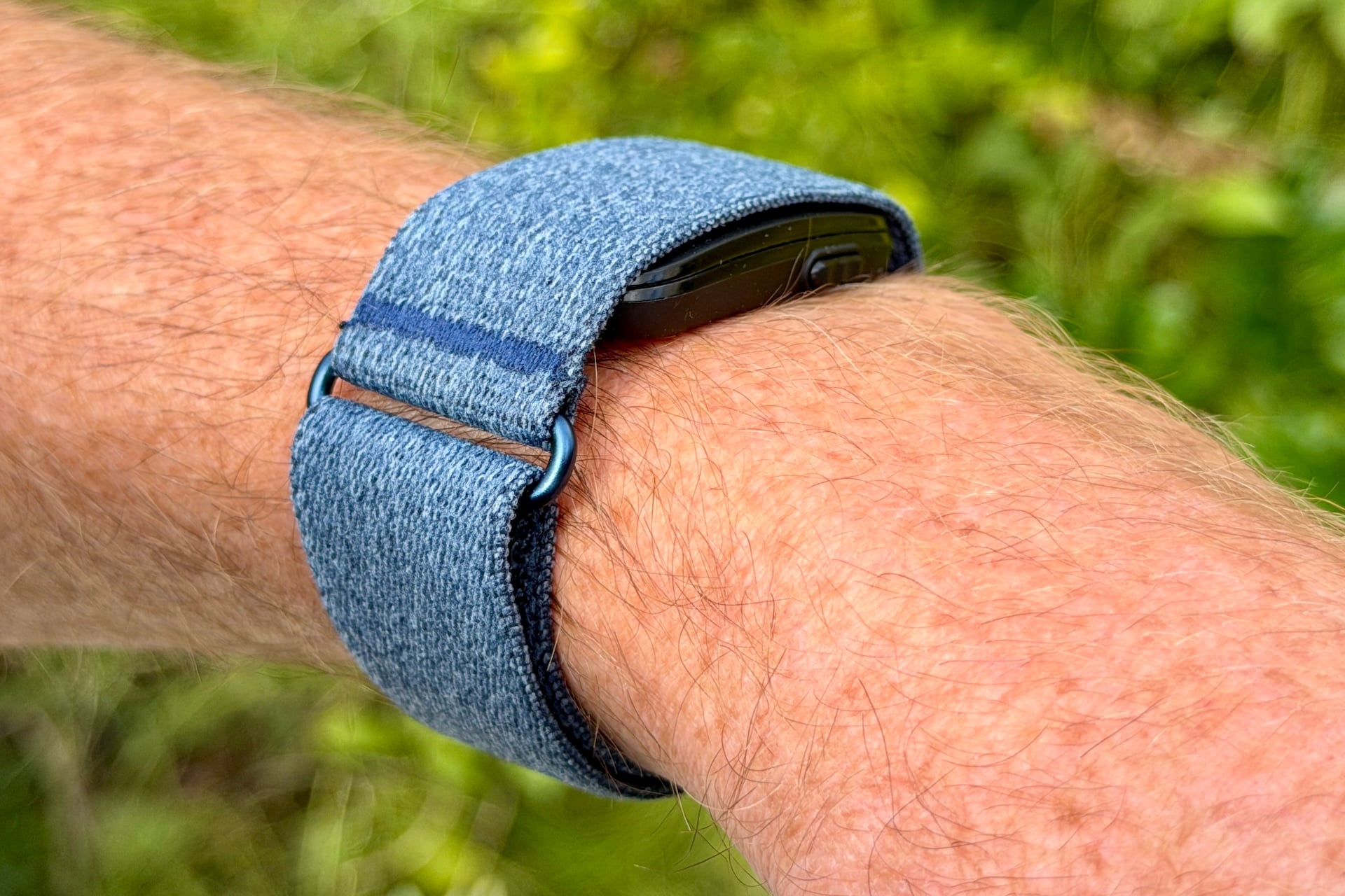Garmin Cirqa Smart Band 00017