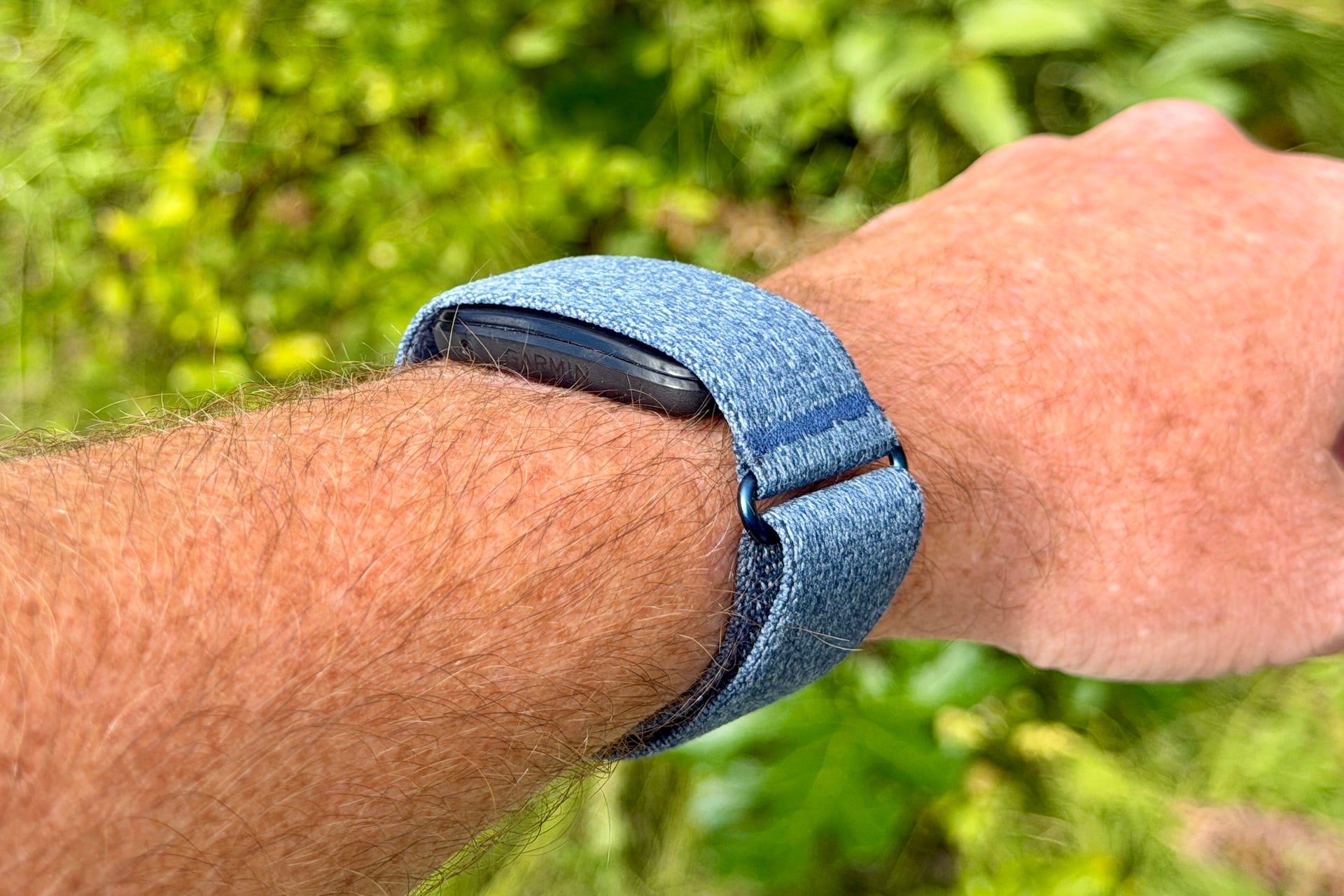 Garmin Cirqa Smart Band 00018