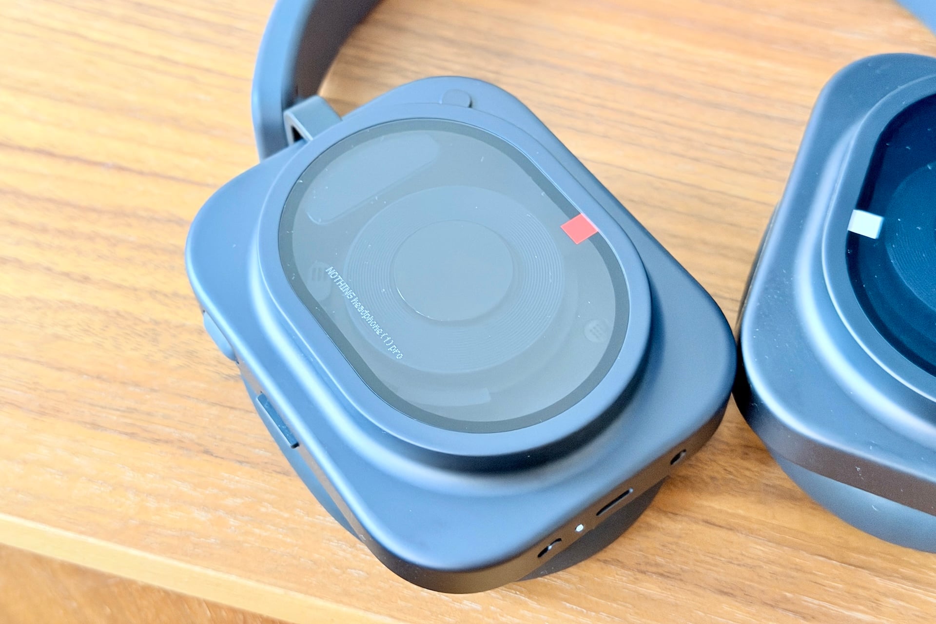 Nothing Headphone (1) Pro 00010