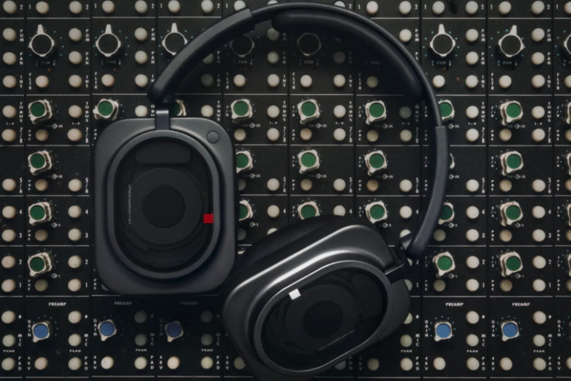Nothing Headphone (1) Pro 2