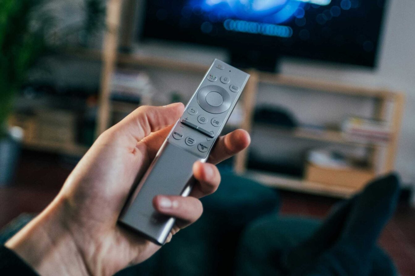 Ils revendaient des boîtiers IPTV en France : la justice les condamne à une lourde sanction