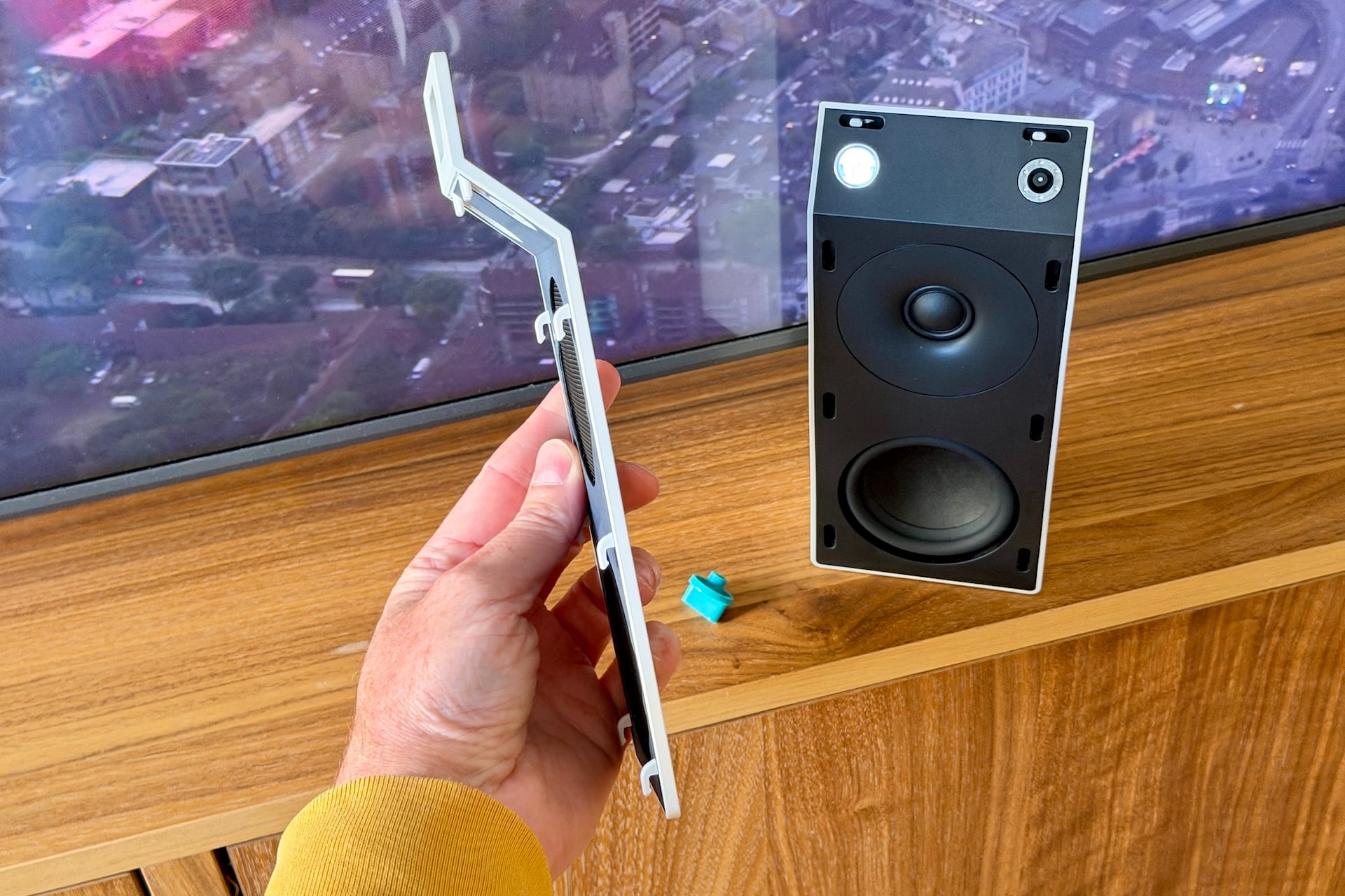 Cmf Speaker M 00015