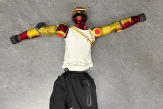 Robot Unitree pimp