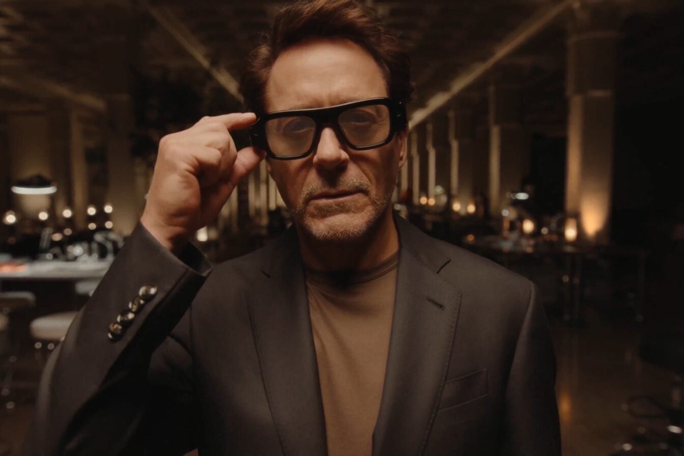 Snapchat se paye Iron Man pour faire la promotion de ses lunettes connectées à 2 295 euros