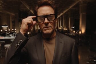 Robert Downey Jr. Snap Specs