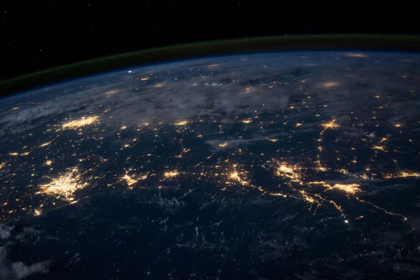« La situation va empirer » : après le chaos PHP, Anthropic prédit d’autres turbulences sur l’Internet mondial