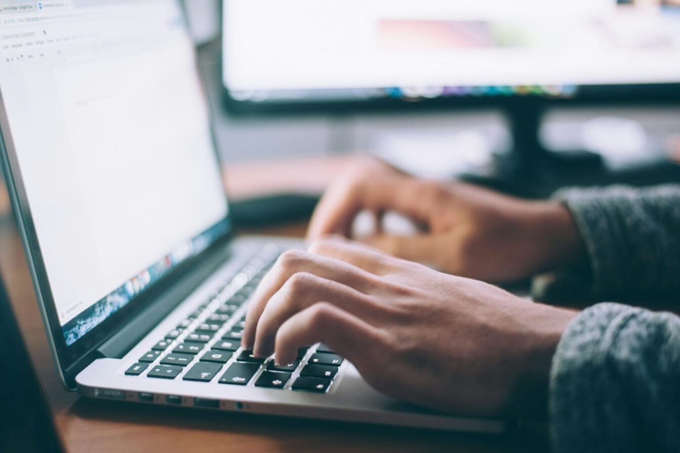 Cyberattaque contre les clients Starlink : une campagne de pubs malveillantes vient d’être découverte