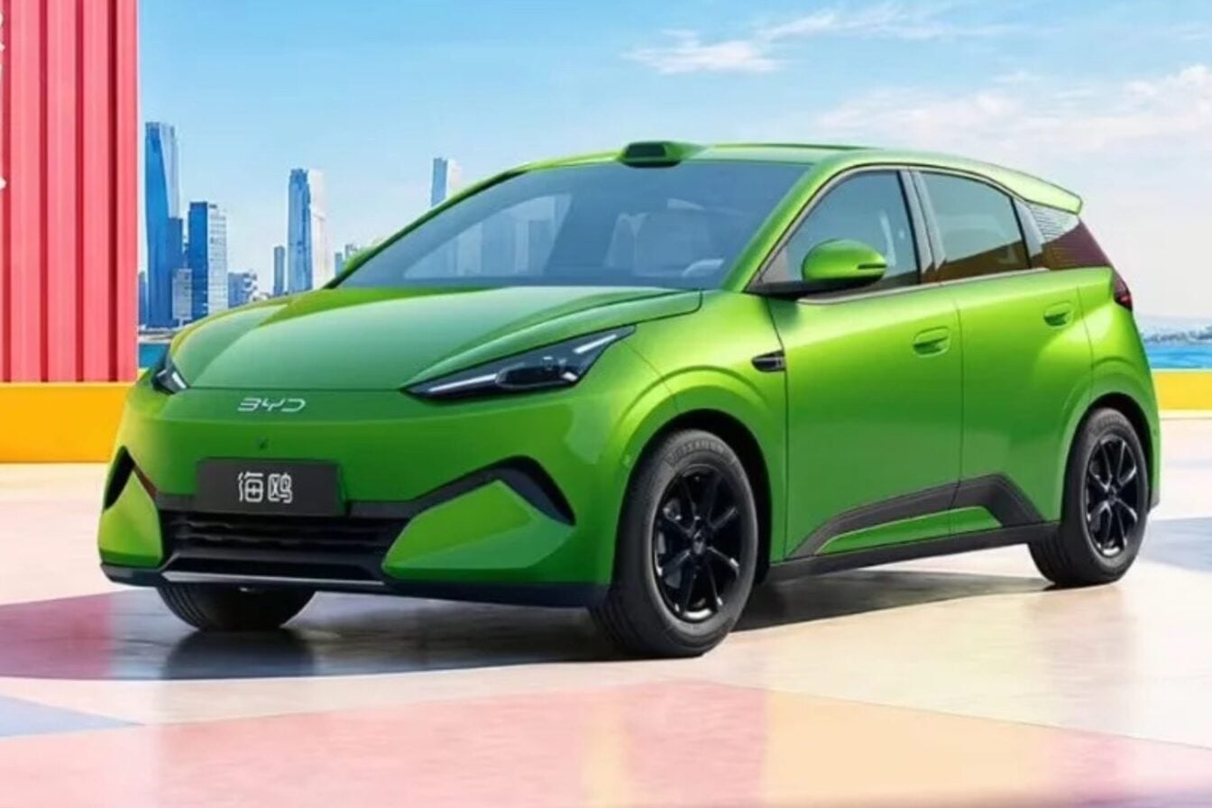 Une recharge complète en 9 minutes pour 10 000 € : BYD frappe très fort avec sa nouvelle citadine