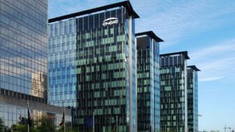 Tours de bureaux Engie a Bruxelles avec le logo du groupe