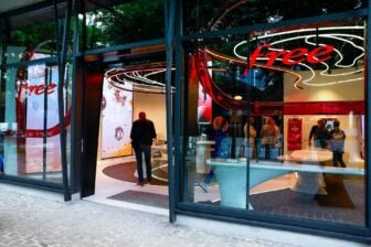 Free Boutique Big Bang Store
