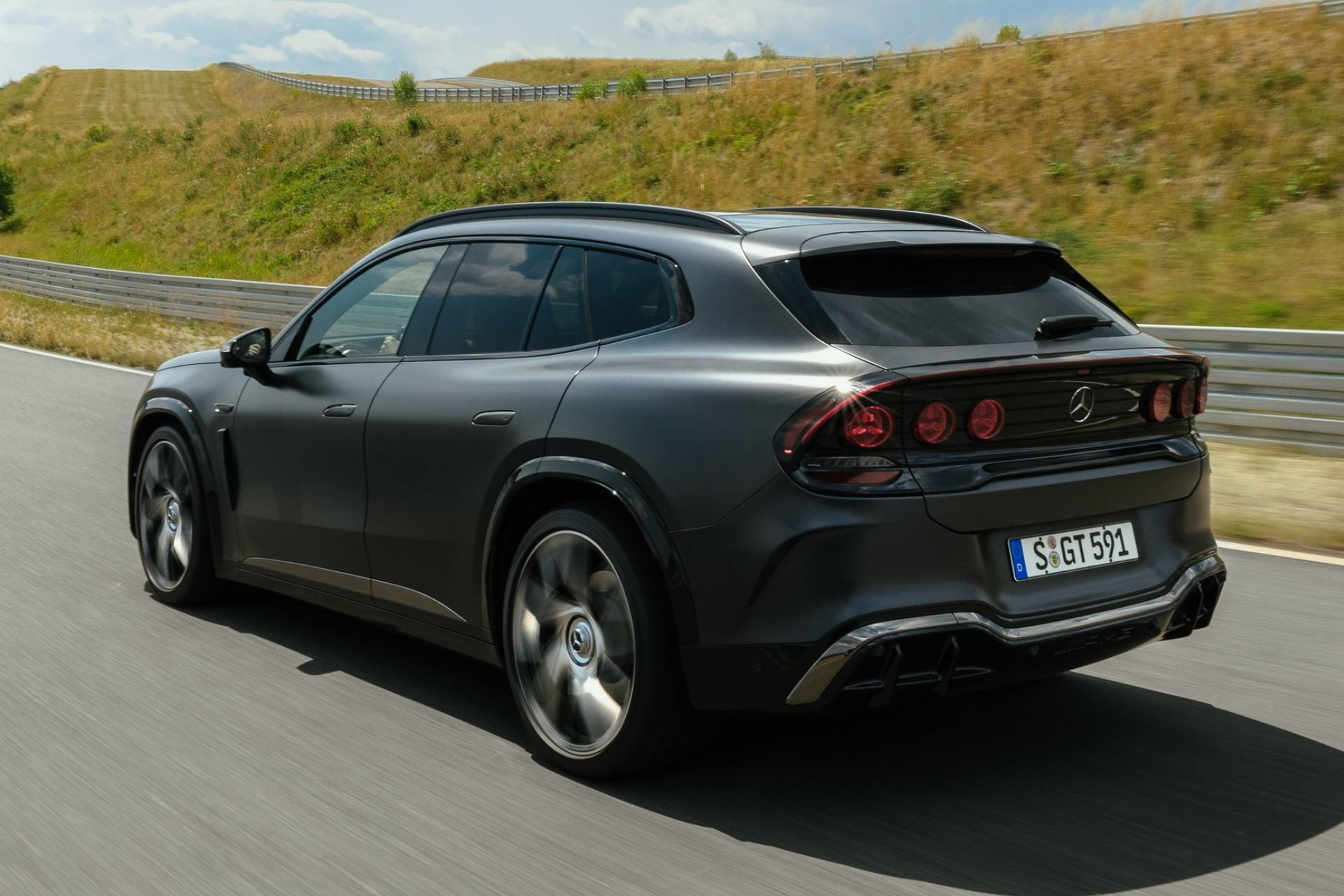 Mercedes Amg Gt Suv (2)