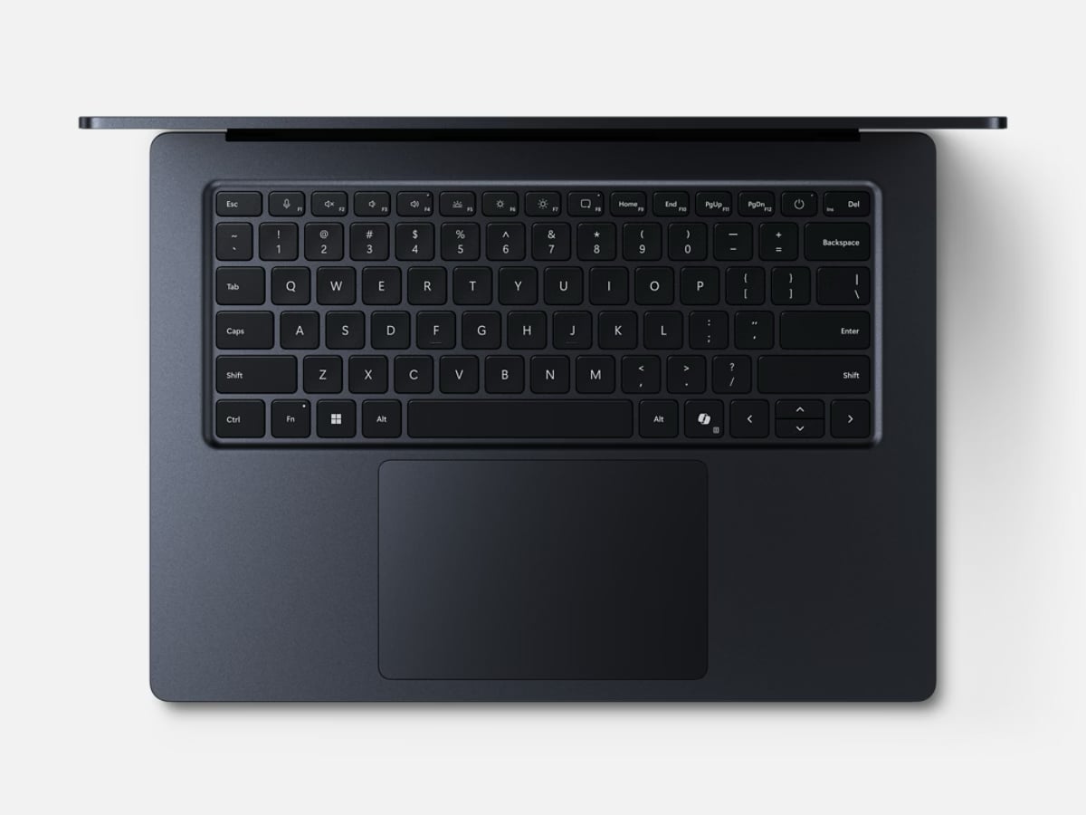 Microsoft Surface Laptop Ultra 3