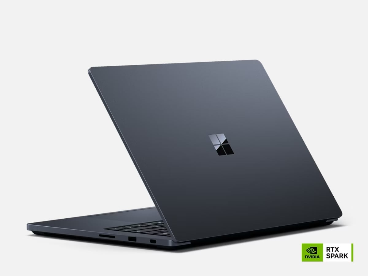Microsoft Surface Laptop Ultra 4