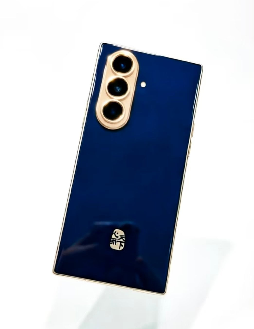 Samsung W27 Ice Universe