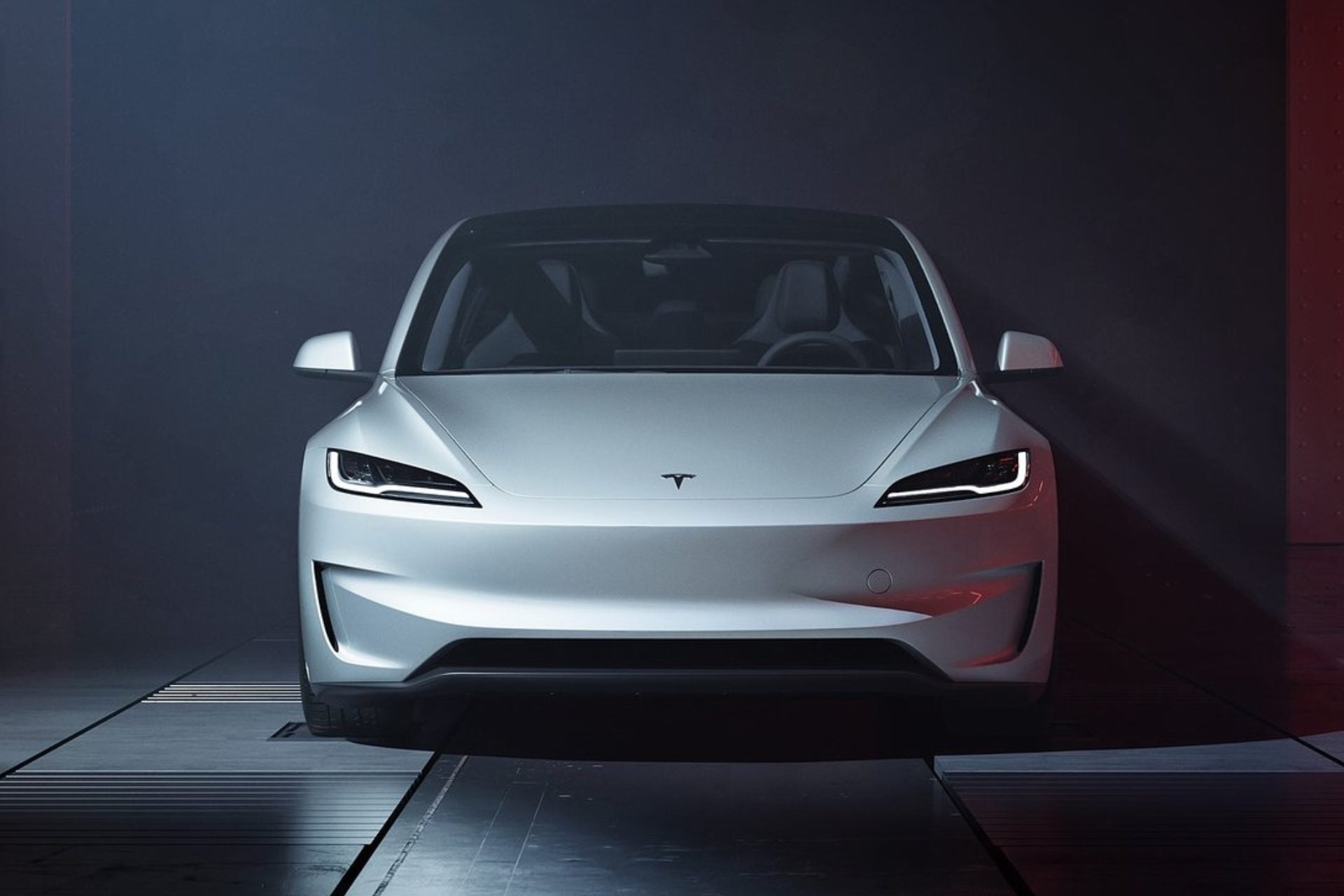 Tesla Model 3 (5)