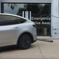 Tesla Supercharger (4)