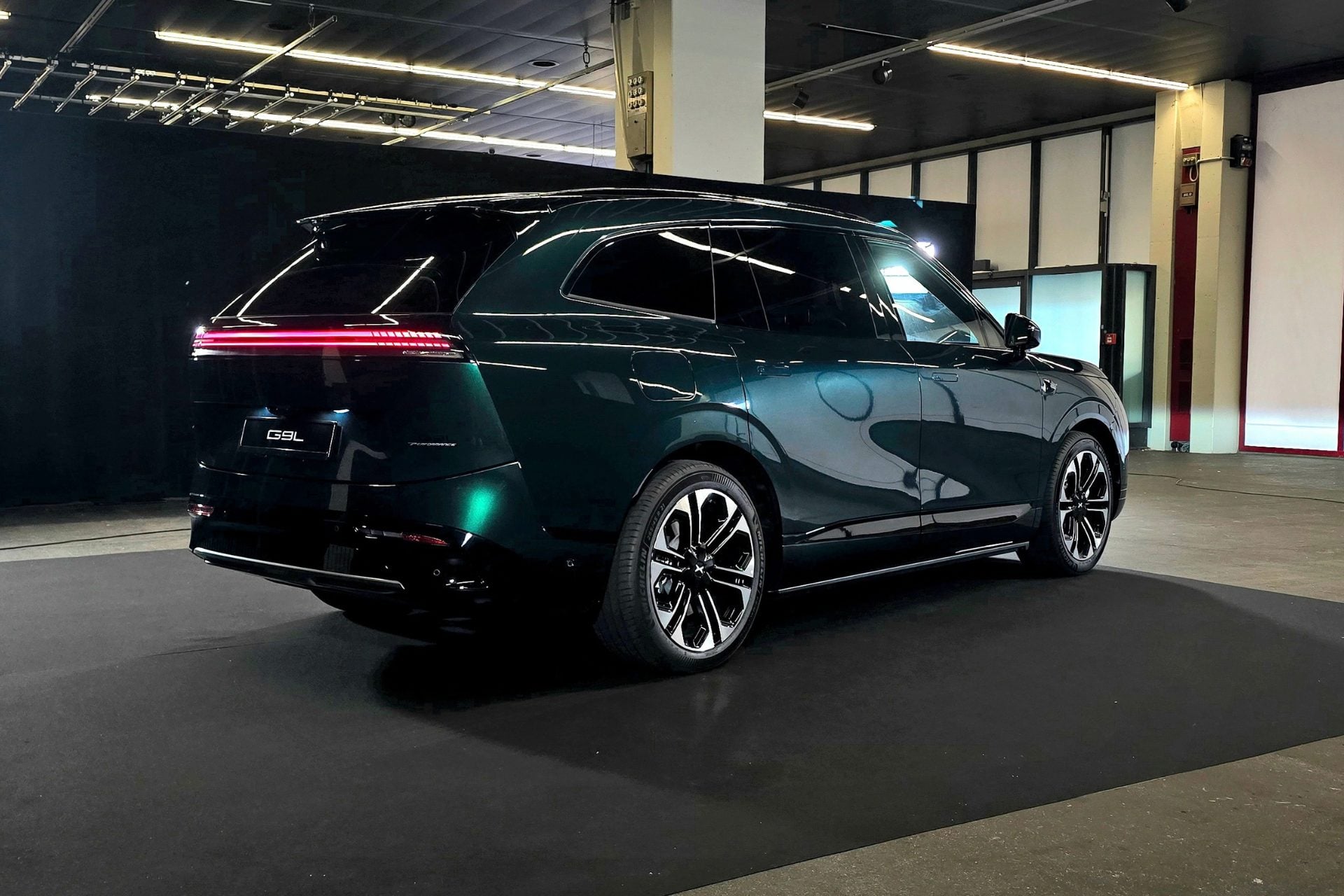 Xpeng G9l (3)